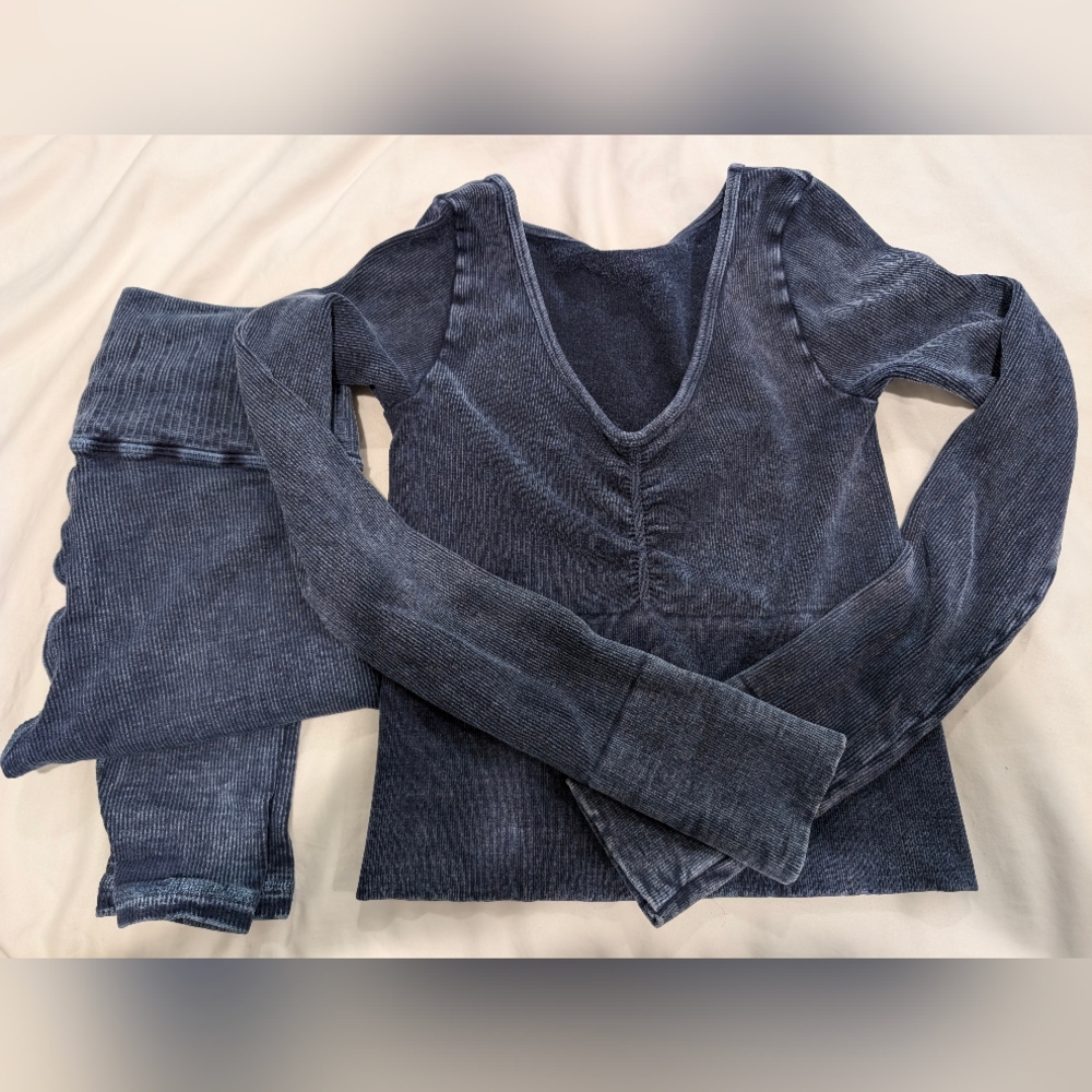 2 piece set - Yoga, leggings and top